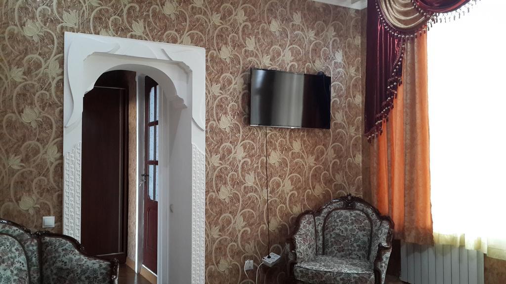 Edemi Hotel Kutaiszi Szoba fotó