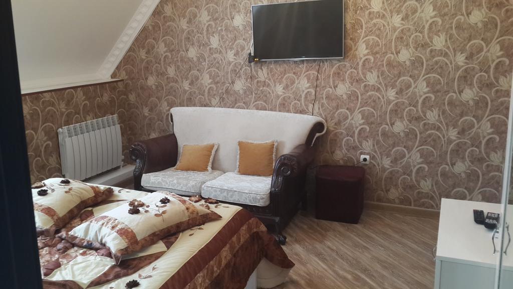 Edemi Hotel Kutaiszi Kültér fotó